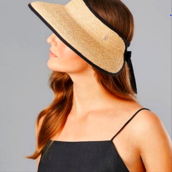 Helen Kaminski Mita packable Raffia Visor with black trim, elastic back - Picture 2 of 16